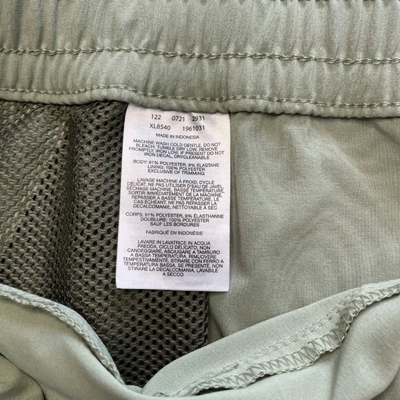 Columbia Shorts Womens XL Gray Omni Shade 3L Outdoors Activewear Mesh Lined - Picture 8 of 9